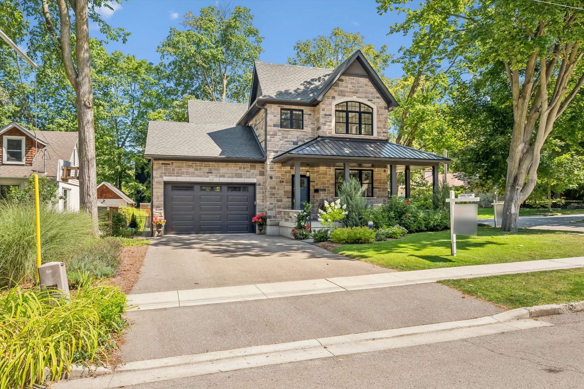 24 Forest Hill Drive, Guelph, On N1e 7c5