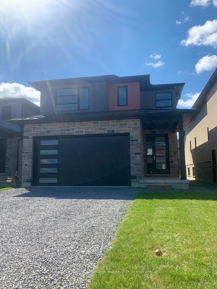 8890 Angie Drive, Niagara Falls, On L2h 3w8