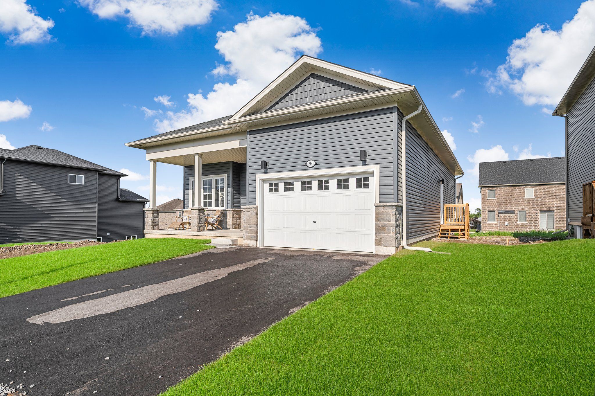 99 Hillcrest Road, Port Colborne, On L3k 6e4