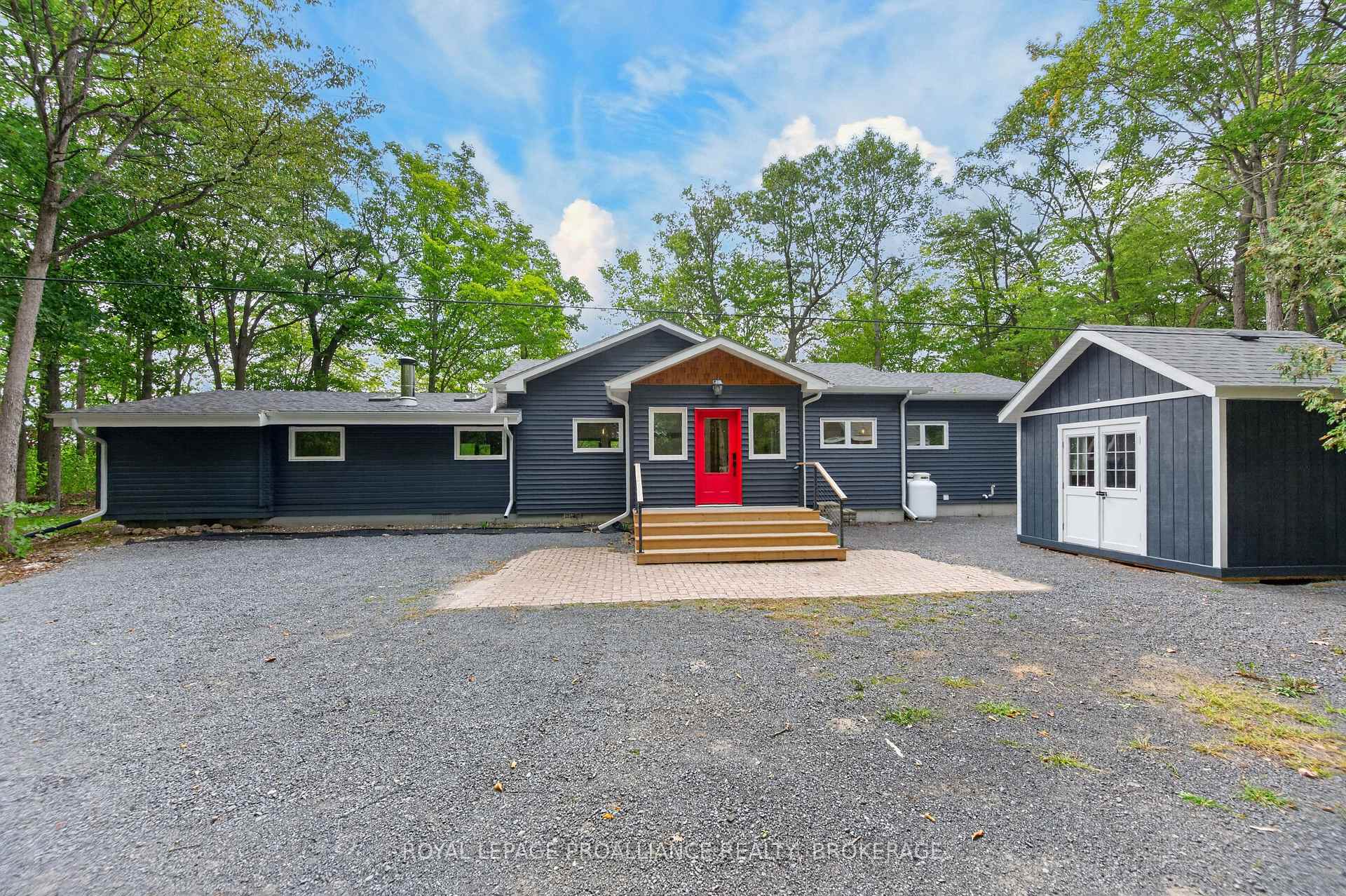 1167 Desert Point Lane, Frontenac, On K0h 1w0