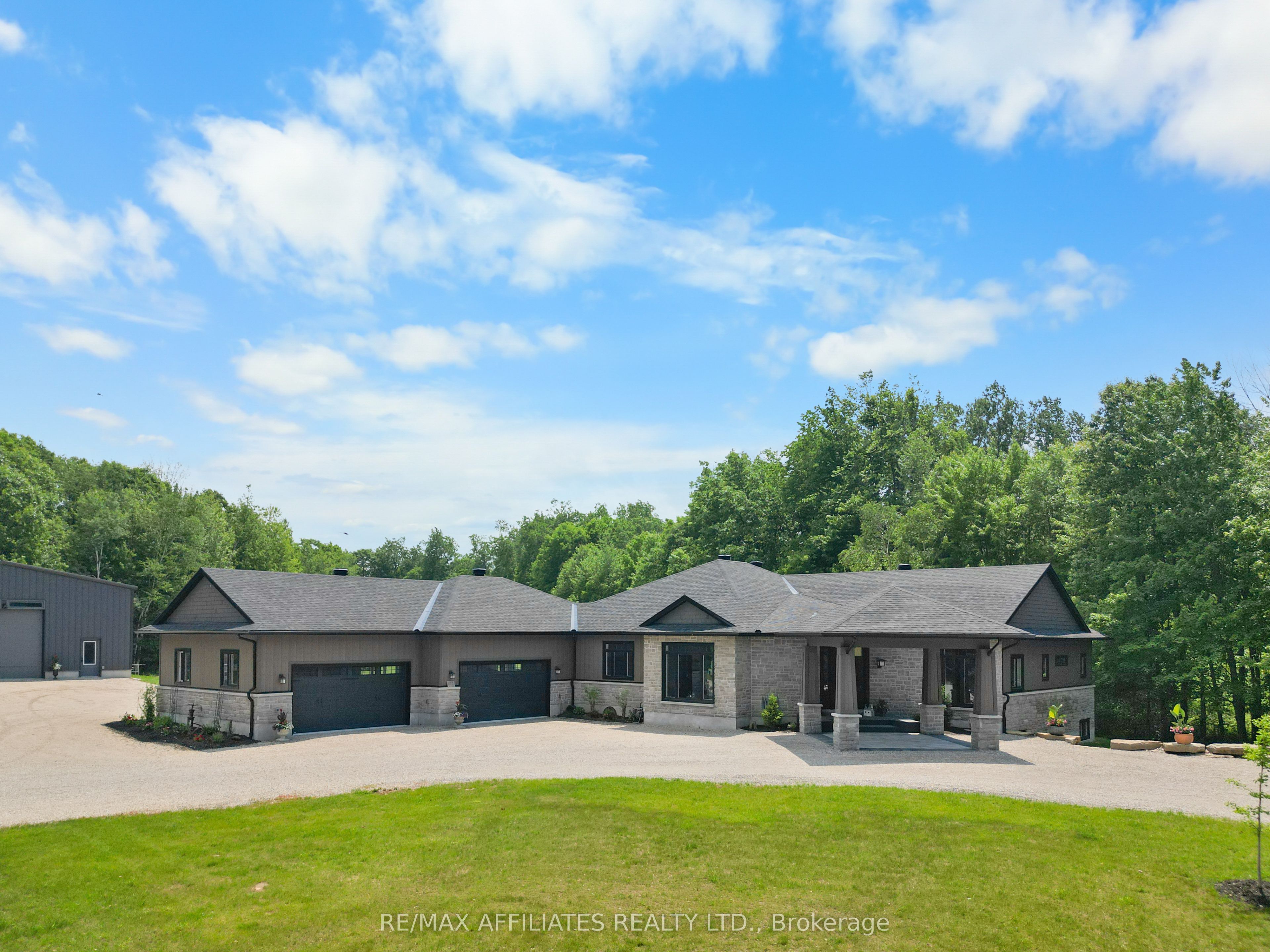 1155 Ebbs Bay Road, Carleton Place, On K7c 0c5