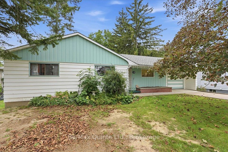 1b Rogers Street, Prince Edward County, On K0k 2t0