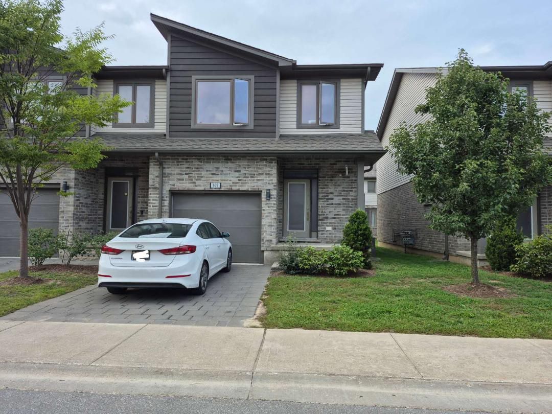 1960 Dalmagarry Road 109, London North, On N6g 0t8