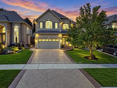 123 Moorland Crescent, Hamilton, On L9k 1n8