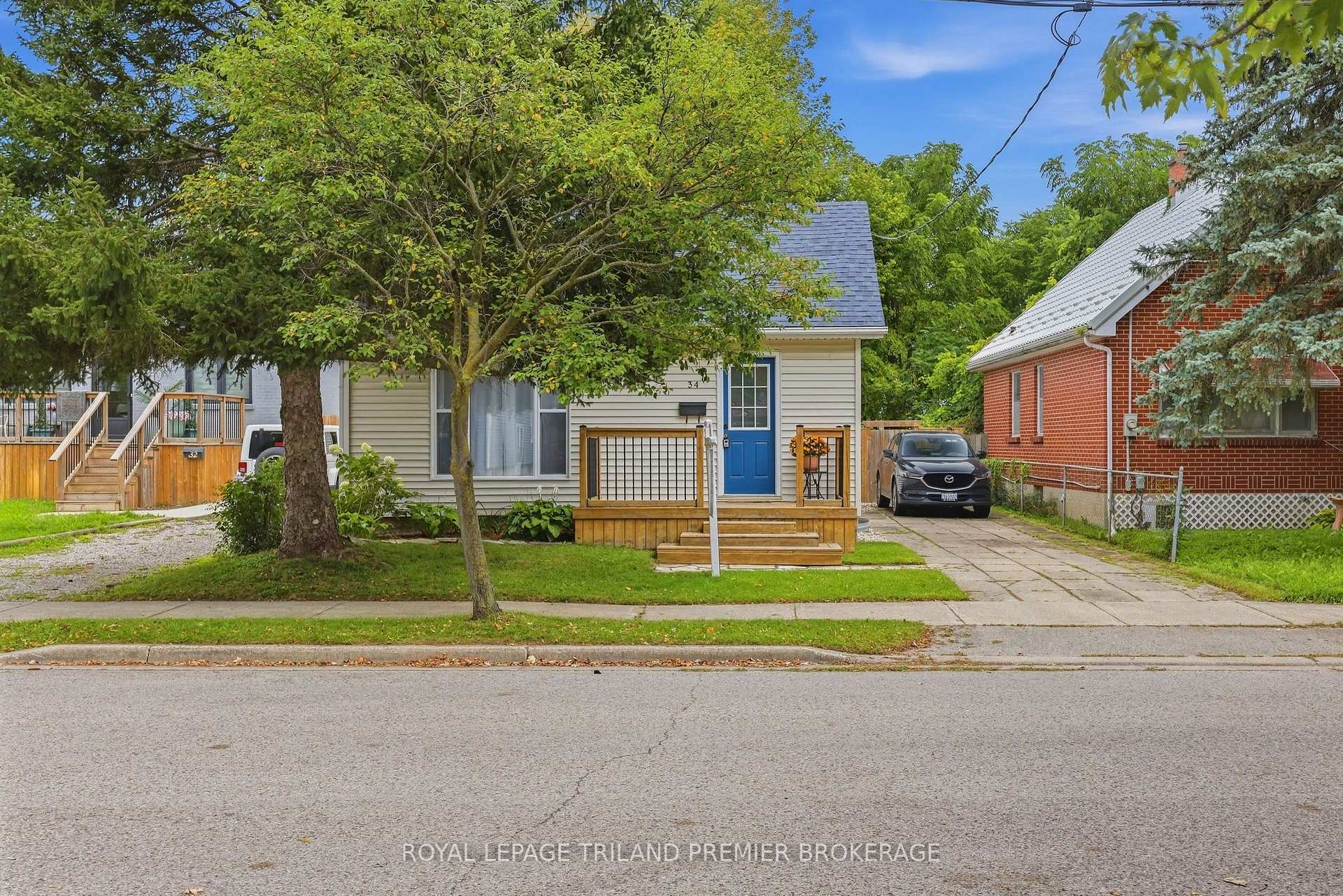 34 Paddington Avenue, London South, On N6j 2s3
