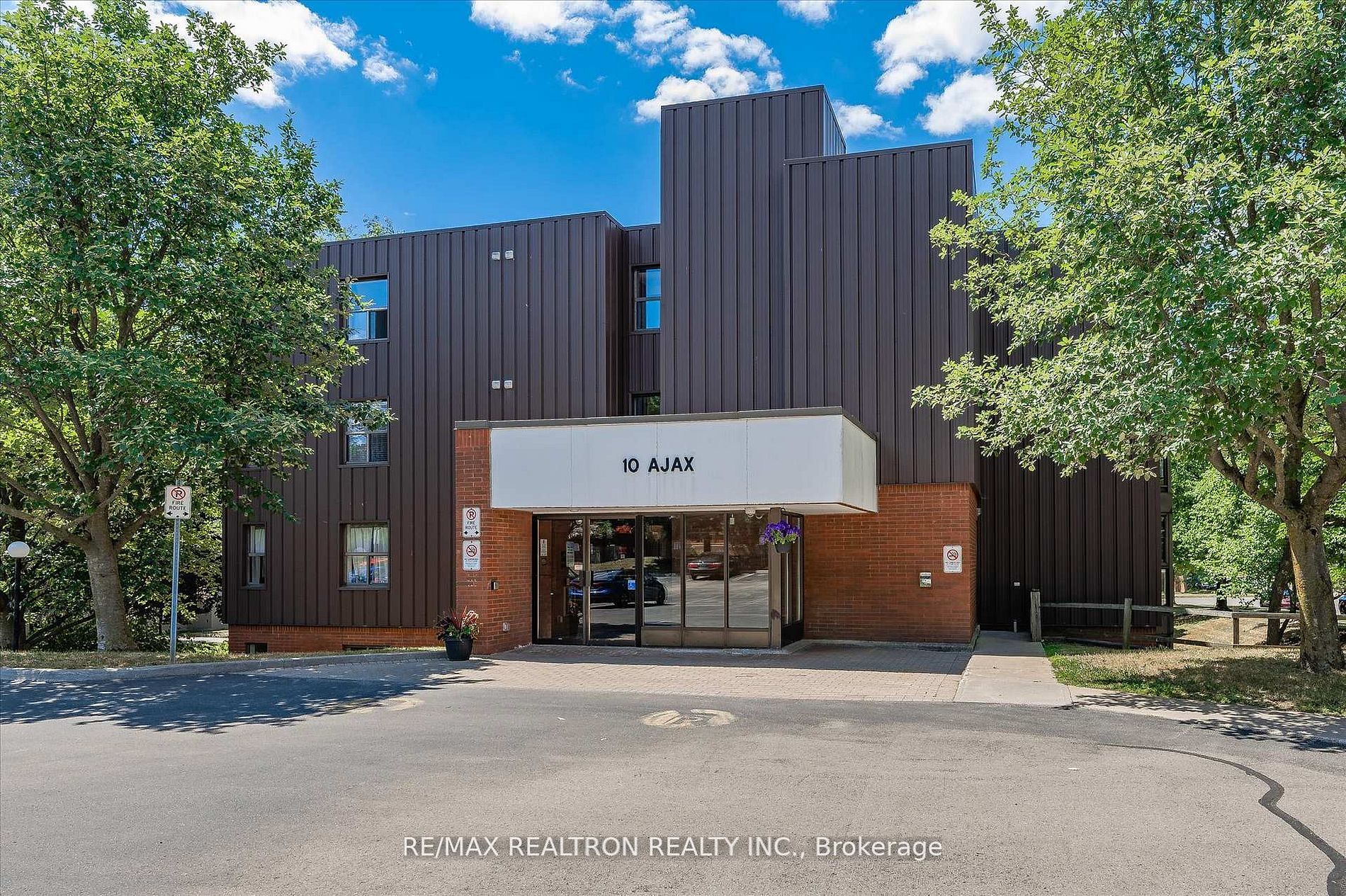 10 Ajax Street 203, Guelph, On N1h 7n6