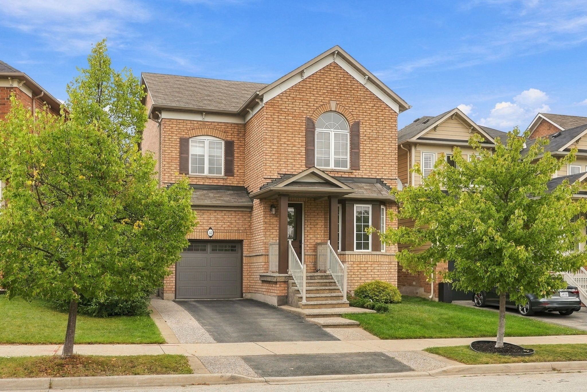 32 Wimberly Avenue, Hamilton, On L8b 0r9