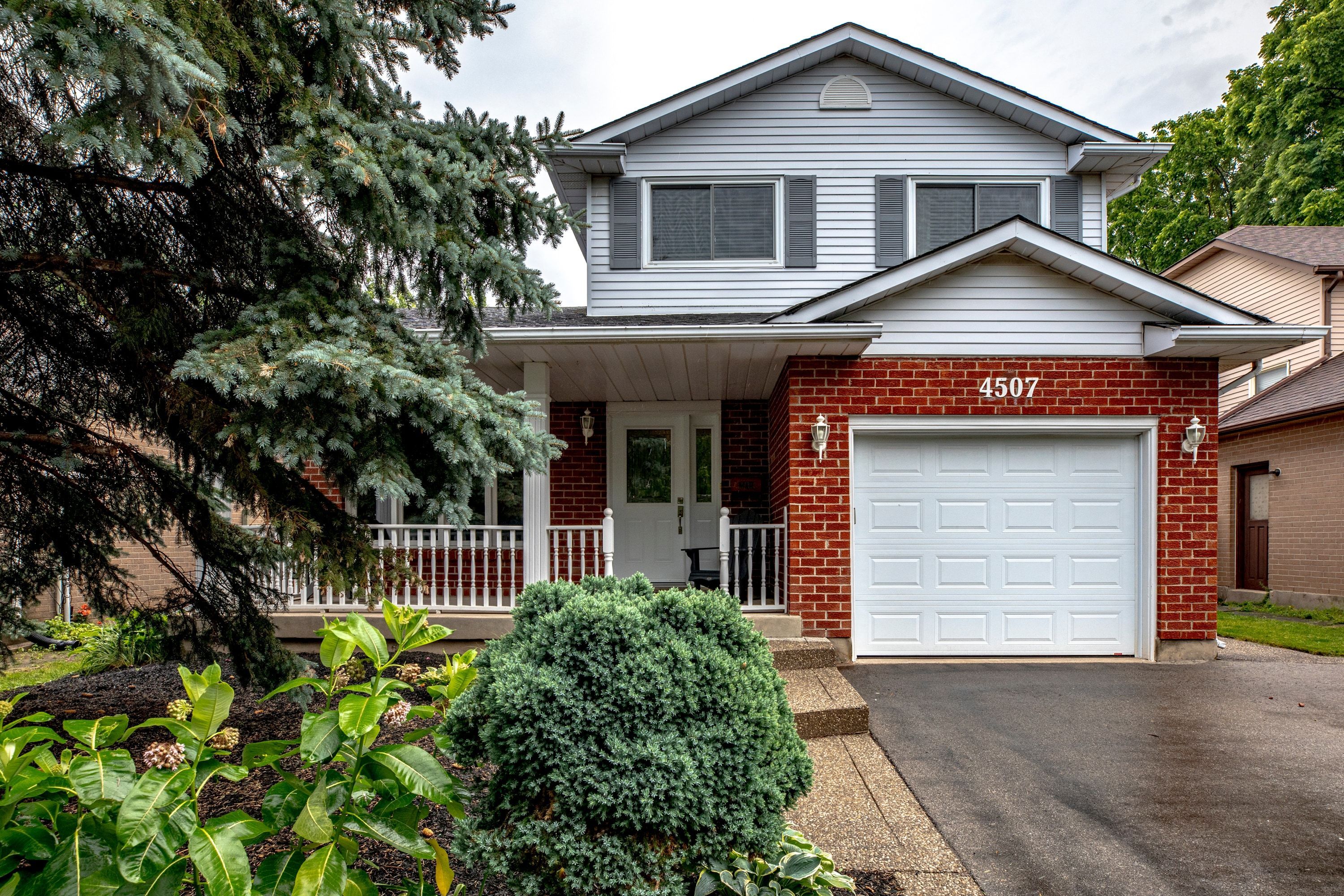 4507 Ivy Gardens Crescent, Lincoln, On L3j 0b1