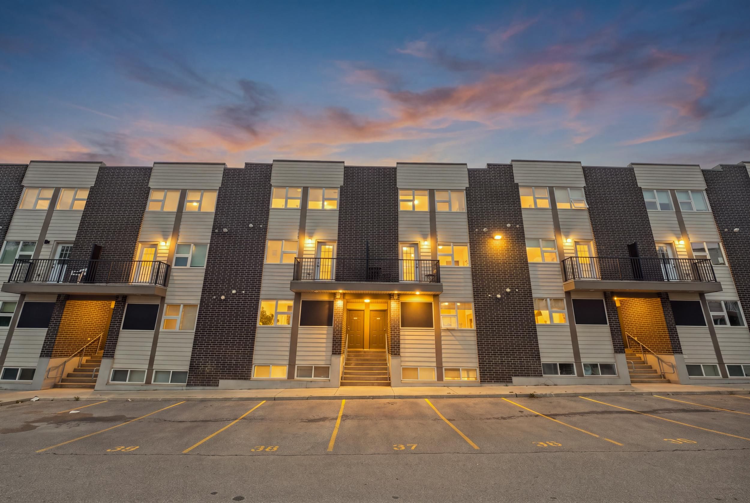 338 Albert Street 119, Waterloo, On N2l 3t8