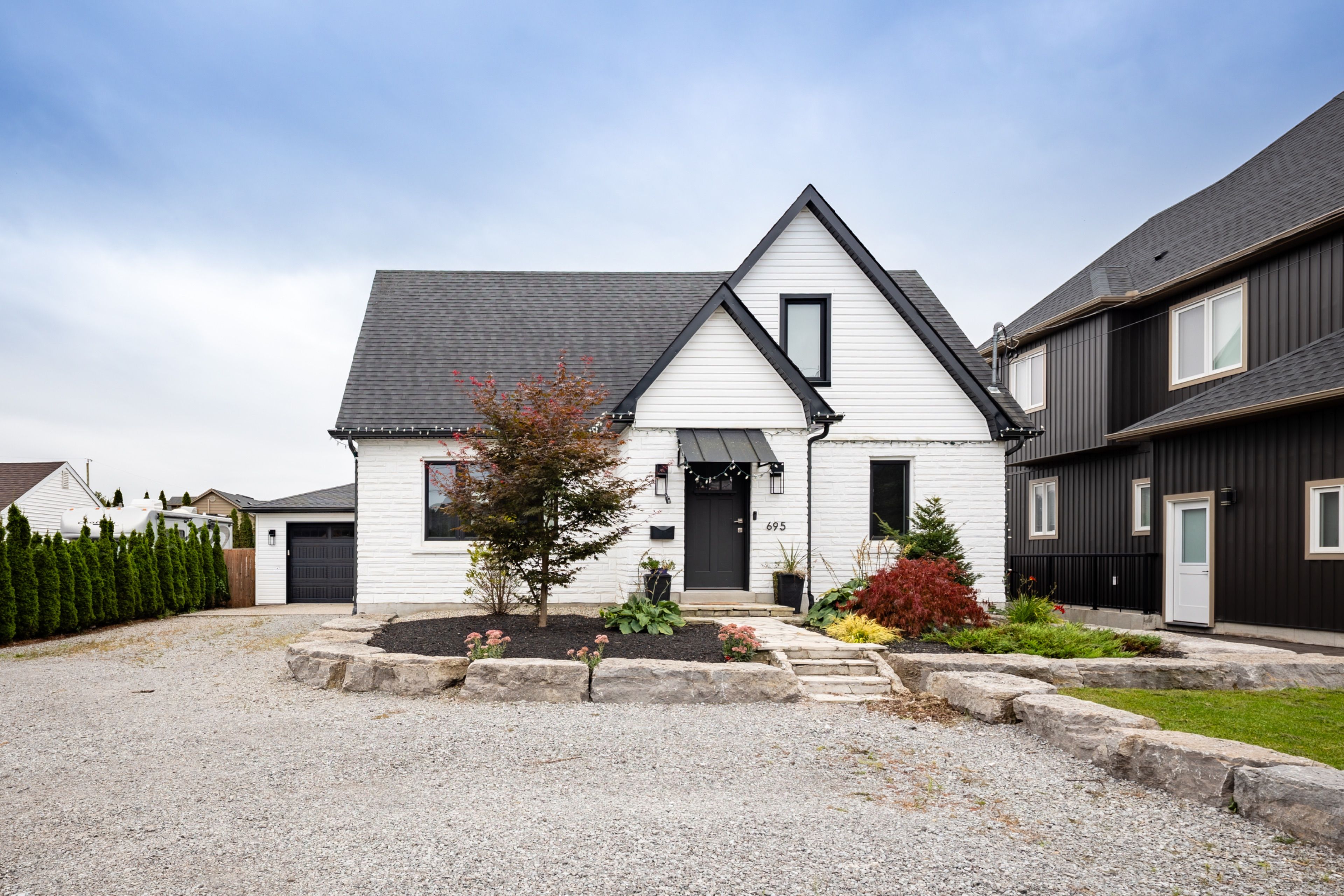 695 Quaker Road, Pelham, On L3c 3h3