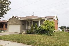 2 Hoddle Crescent, Kitchener, On N2n 2n2