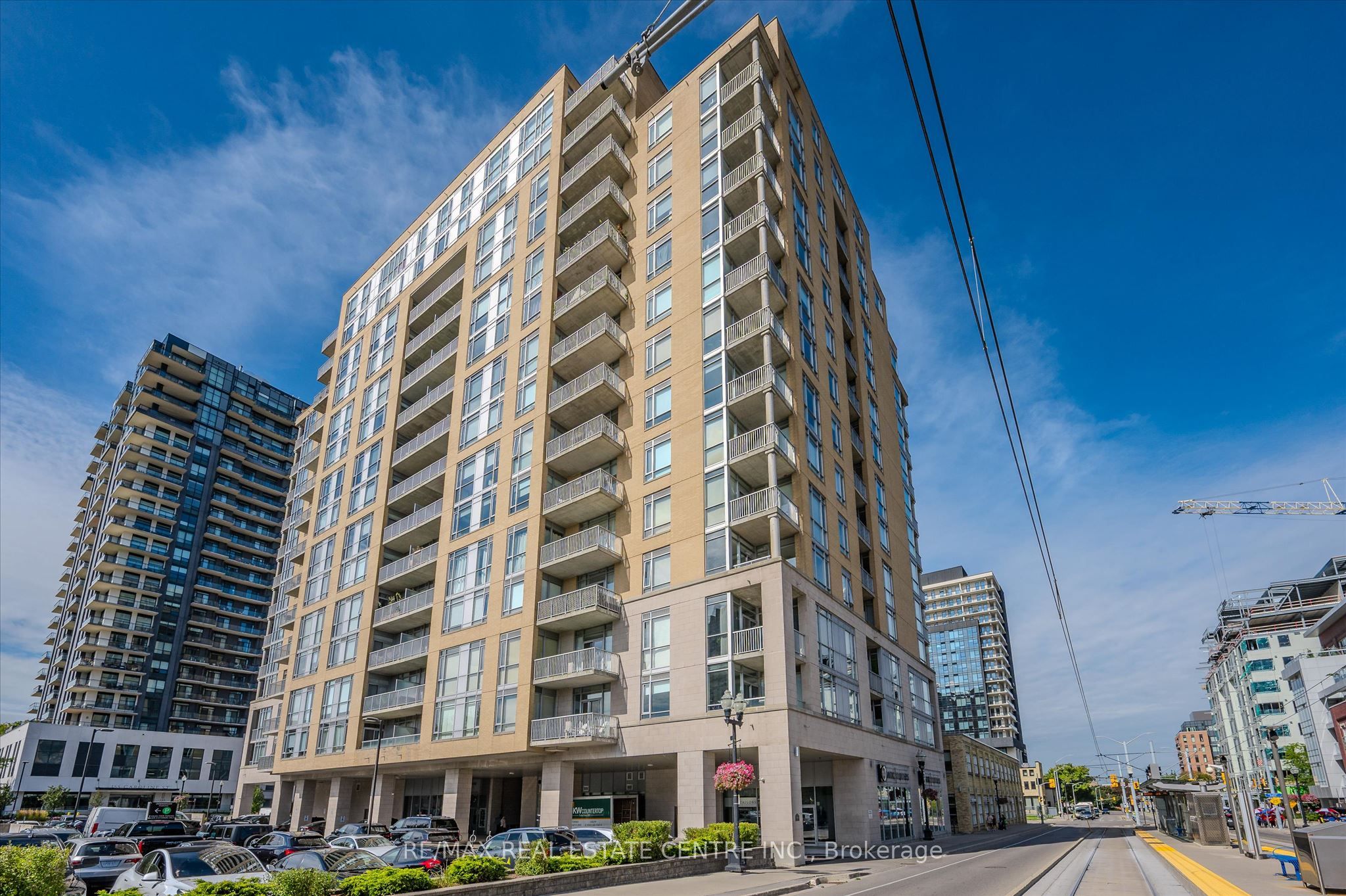 191 King Street S 802, Waterloo, On N2j 1r1