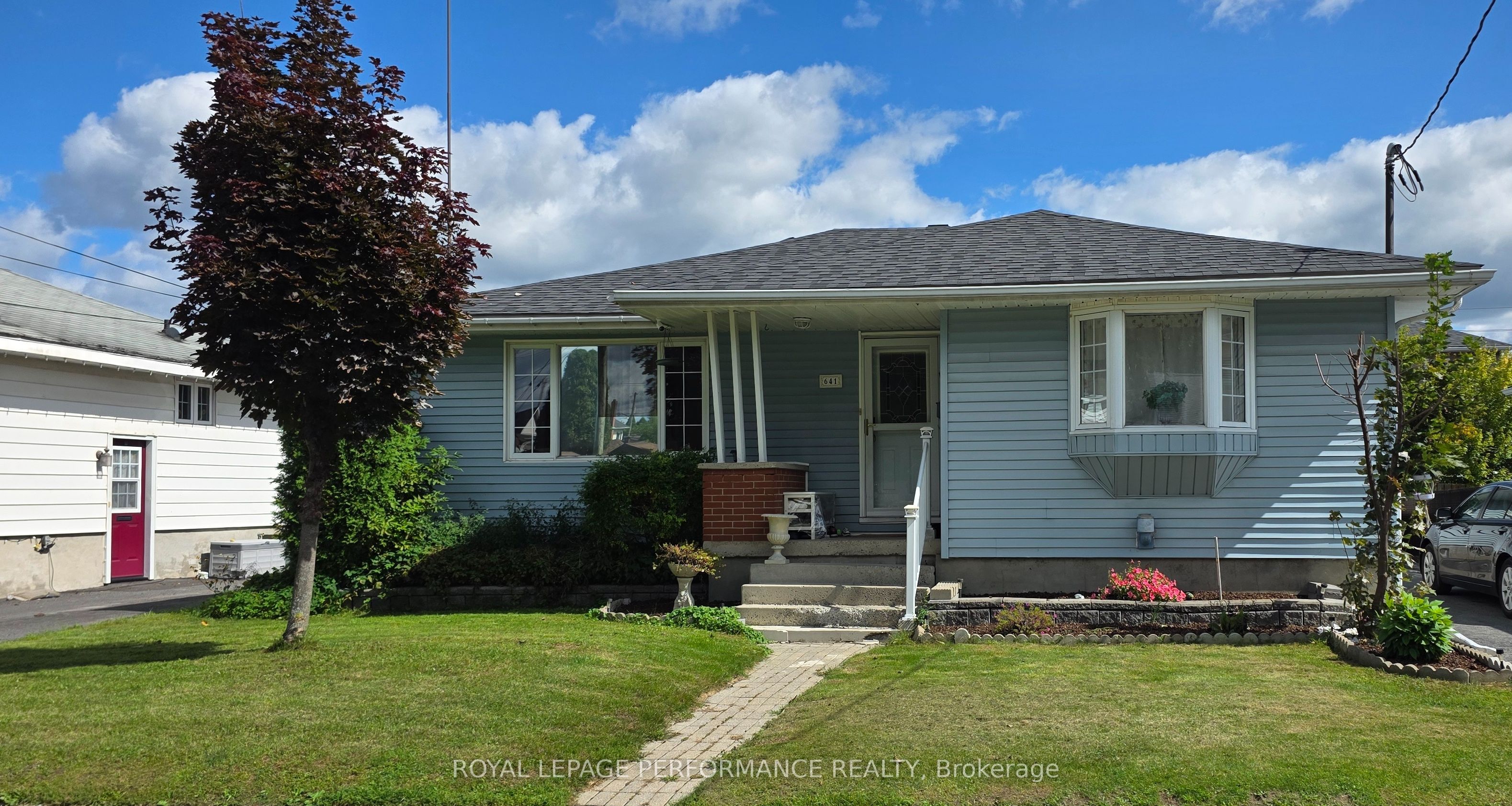 641 Burton Avenue, Cornwall, On K6j 3y5